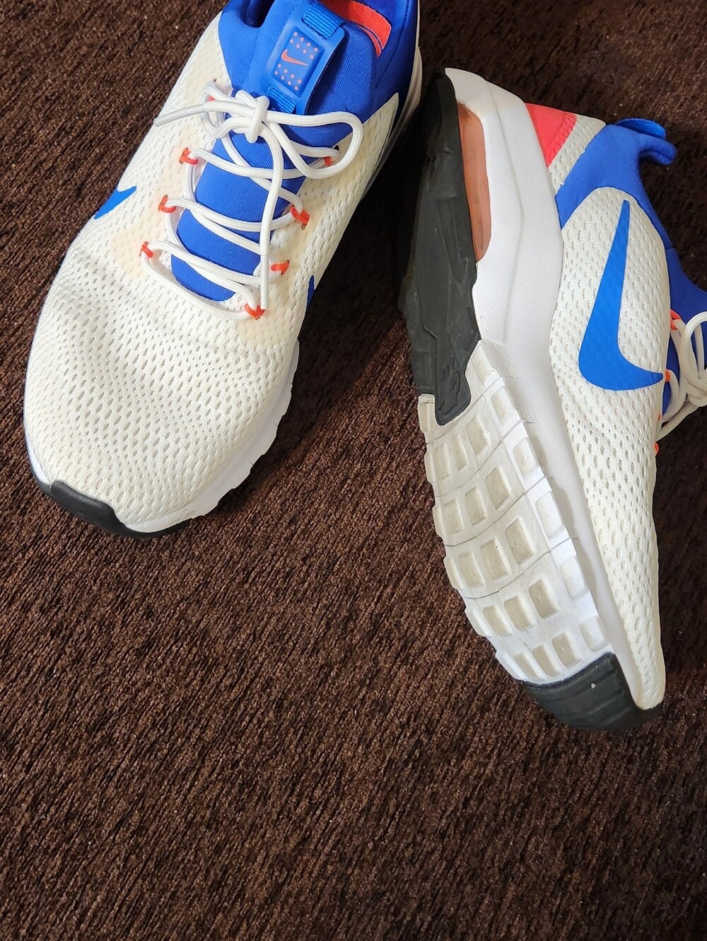 Nike Air Max Motion Racer - Picture 5 of 7
